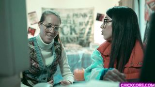 This is AMAZING! 2 nerds vs space pussy!