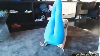 my stepsister gets naked and masturbate