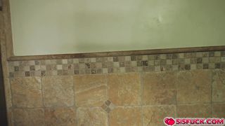 Teen Natalie gets her rocks off!