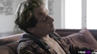 Tyer roughly fucked Sovereign for deceiving him