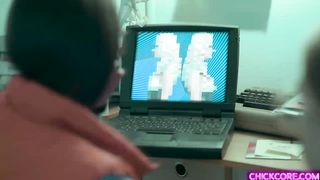 Lesbian experiment 3some with teen babes