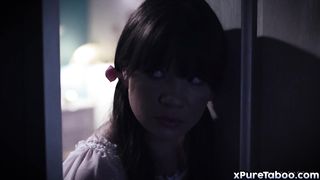 Jelous teen flirts and fucks with stepmoms lover