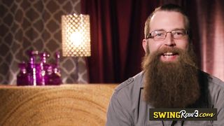 Horny swingers are having sex