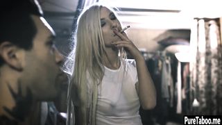 Slutty teen deepthroated by a nice guy