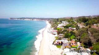 Dude with big cock fucks brunette in a tree house