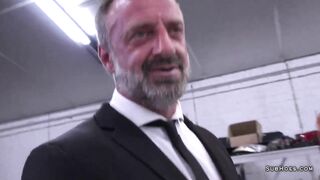 Czech blonde slut Greta Foss squirting