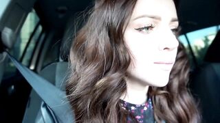 A girl gave a blowjob to a guy in a car in a parking lot / Dreamerxxx