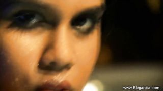 Seduction And Lust From Erotic India