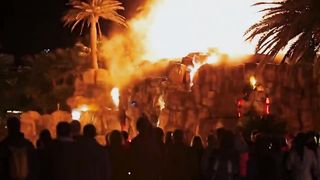 Softocre swinger orgy with wild couples