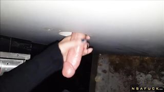 Amateur Wife Works Her Skillful Hands On