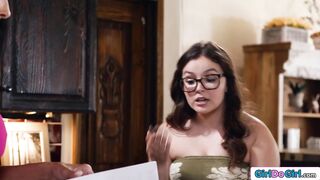 After a spanking I facesitted my stepmom