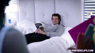 Teen foster daughter shows her gratitude