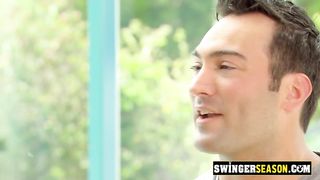 Bisexual swinger babes are cumming