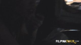 Horny tourist is banging an Asian teen