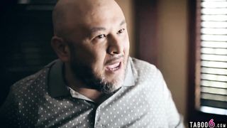 Pregnant teen is so fucking desperate