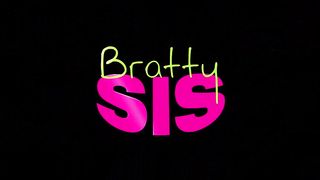 Stepbrother Cant Handle My Hot Body