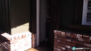 Delicious Busty Stepsister With Huge Boobs