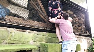 Chubby girlfriend fucked in park