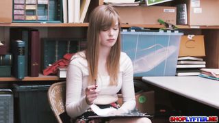 Officer Gets a Free Fuck to a Hot Sexy Lady Thief