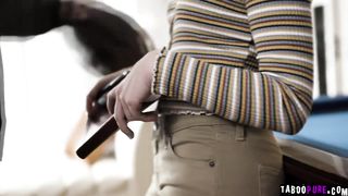 Superstar jock Lucas divirginized Aften