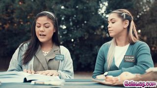 Alina Lopez and Kendra starts making out