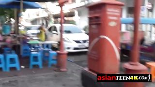 Asian blondie loves to suck big cocks