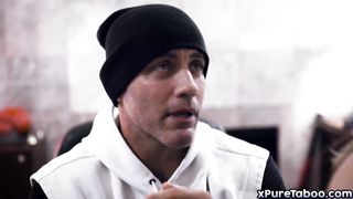 Blonde milf Sarah Vandella fucks younger dude