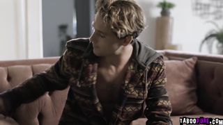 Sovereign moans as Tyler fill her cunt