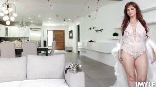 Cougar goes for a sizzling cock ride