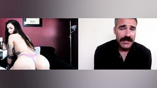 Keisha Grey stick a dildo in her teen pussy