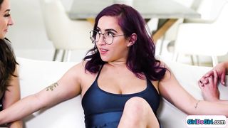 Bffs and busty fuckbuddy trib n facesit