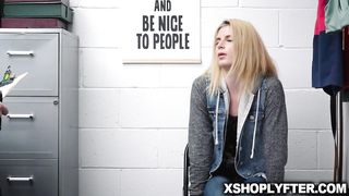 Madison offers herself and pussy to Jack