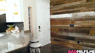 Lucky guy fucking his girlfriends mom