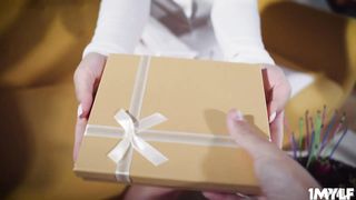 Lucky stepson gets to fuck hot momma