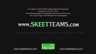 Sexy Liz gives best and wet blowjobs