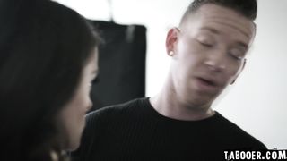 Teen Lily Glee brutally DP'ed in failed scam!