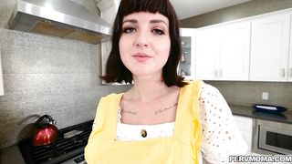 Stepmom Jane show Alex some cock sucking pleasure