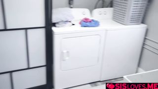 Skylar discovers Peters sexual urges