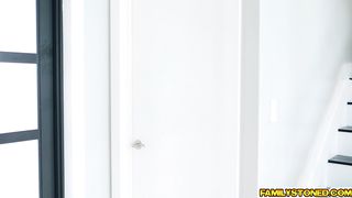 Stepbrother romping Kali Roses pussy