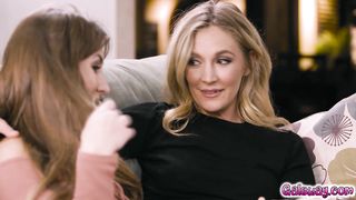 Paige Owens seducing her stepmom Mona Wales