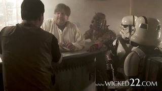 Star Wars sex with randy lesbian babes