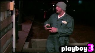 Guys experienced dance with naked babes