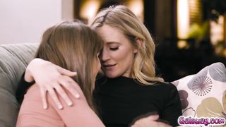 Paige wants Mona to open up to butt play