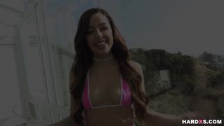 From learning to make out to becoming a pornstar