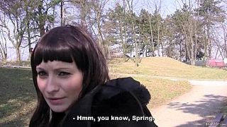 A pregnant Czech gets a proposal for sex