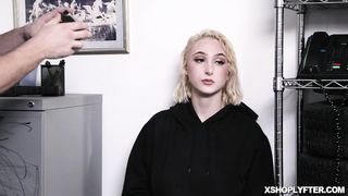 Sexy thief gets her tight pussy wet