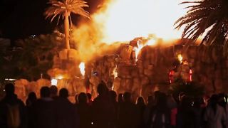 A wild swinger party ended up in sex