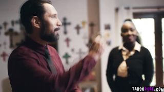 Client demands sex from the realtor