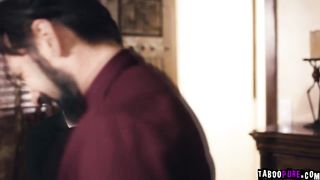 Client demands sex from the realtor