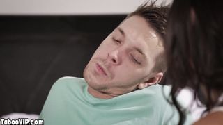 Hot teen stepsis seduces and fucking bro